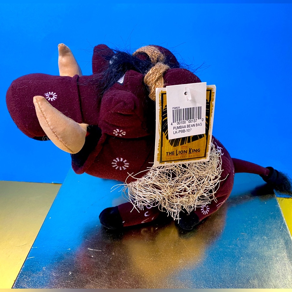 The Lion King Broadway Musical Pumbaa 9” Bean Bag Plush w/Attached Original Tags